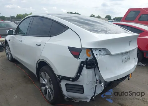 2023 Tesla Model Y Awd/Long Range Dual Motor All-Wheel Drive from USA, damaged, VIN 7SAYGDEE9PF772828